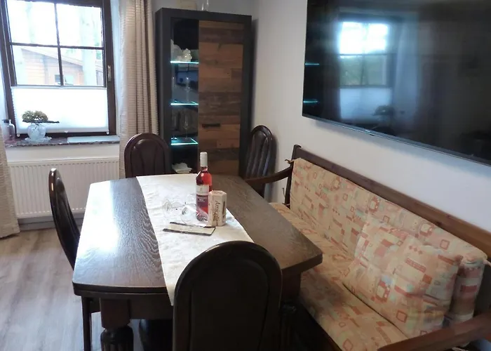 Huegelhaus Plütscheid